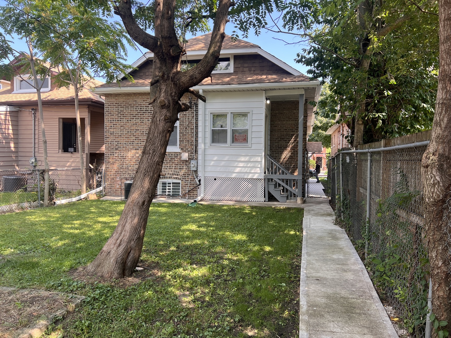 Gallery Image 19
