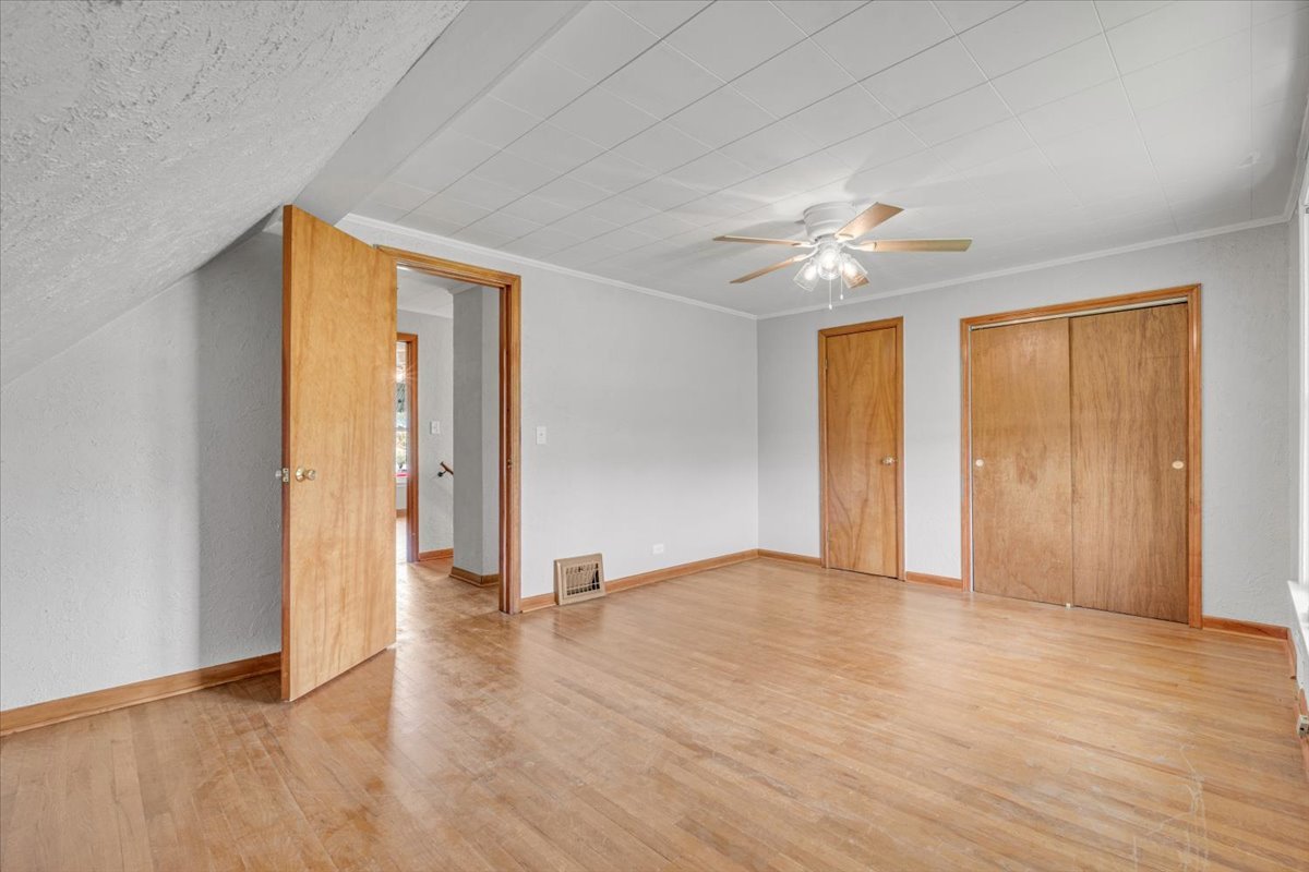 Gallery Image 30