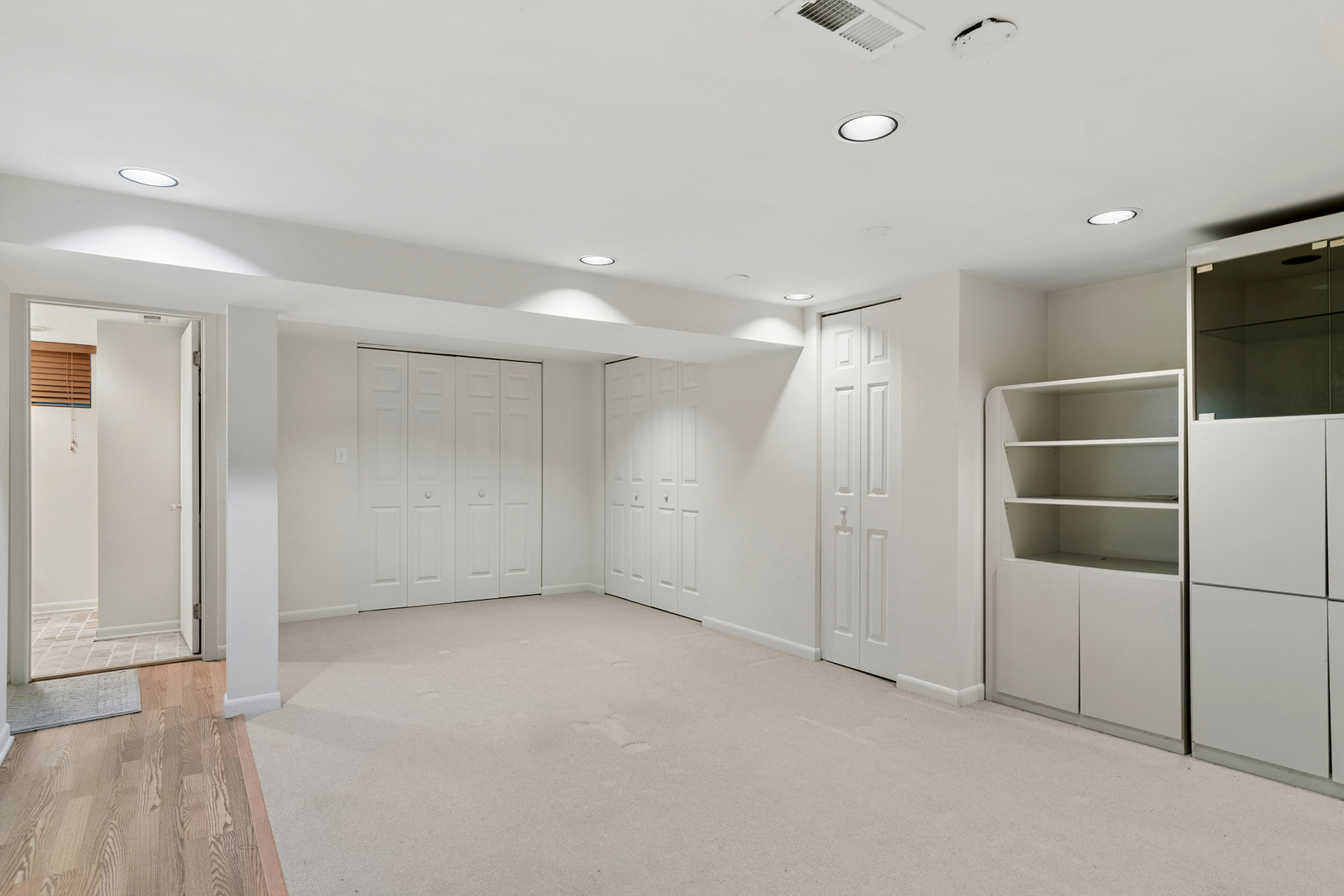 Gallery Image 19