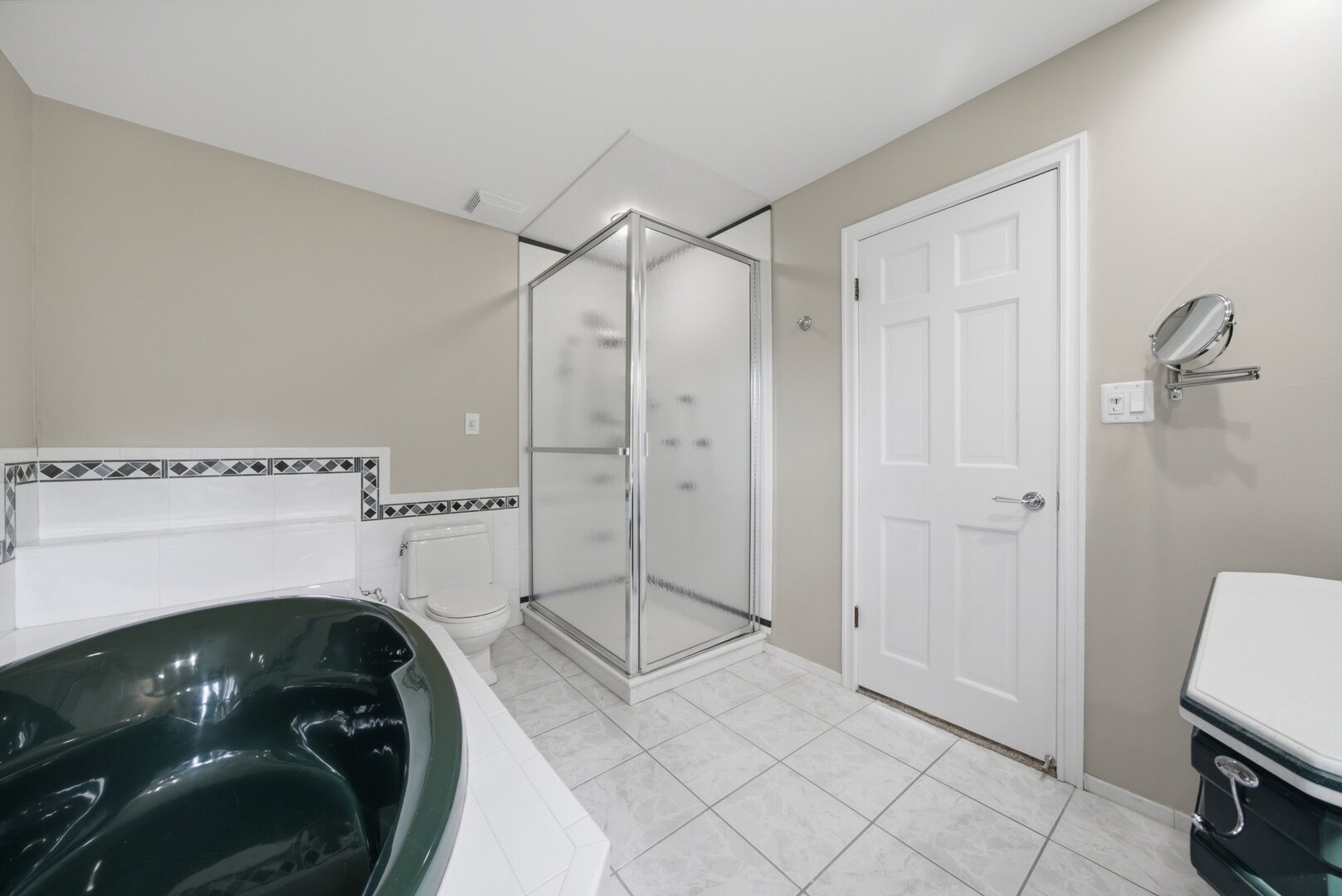 Gallery Image 17