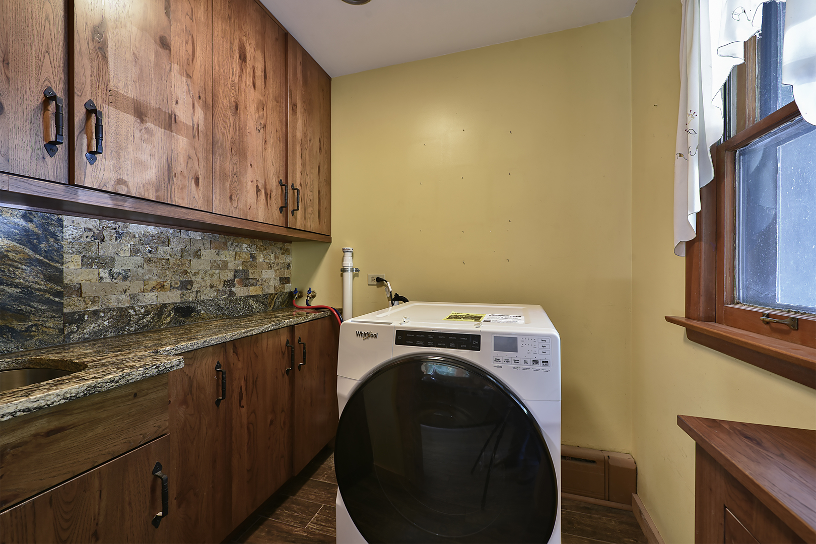 Gallery Image 15