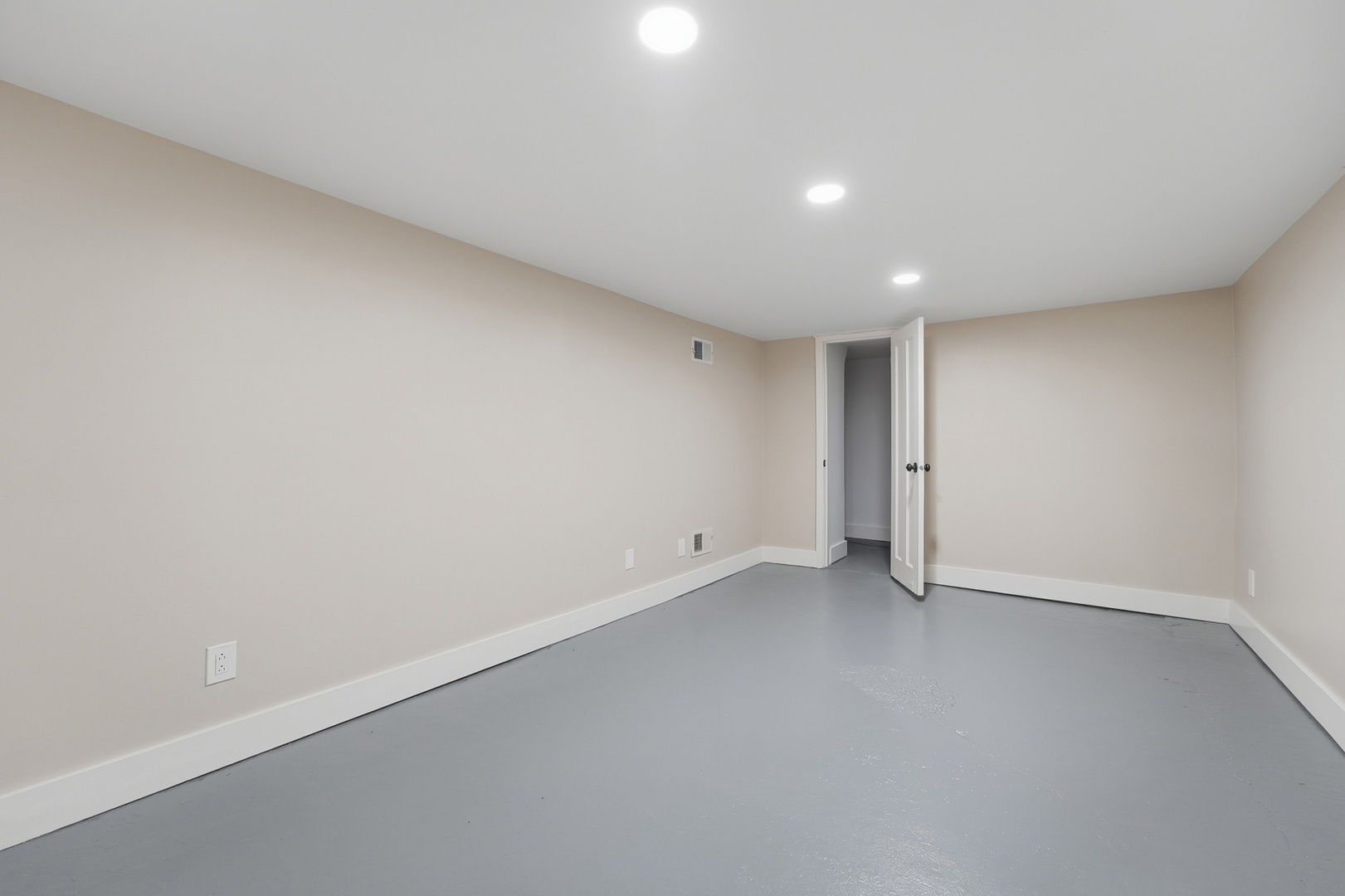 Gallery Image 15