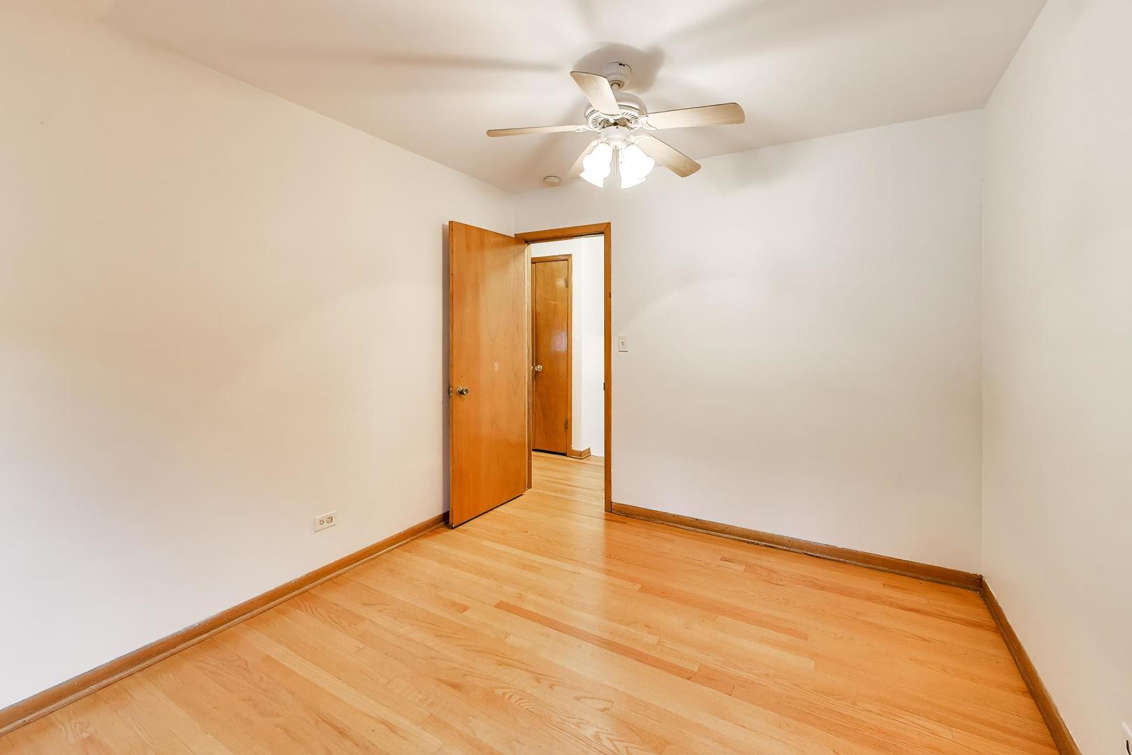 Gallery Image 16