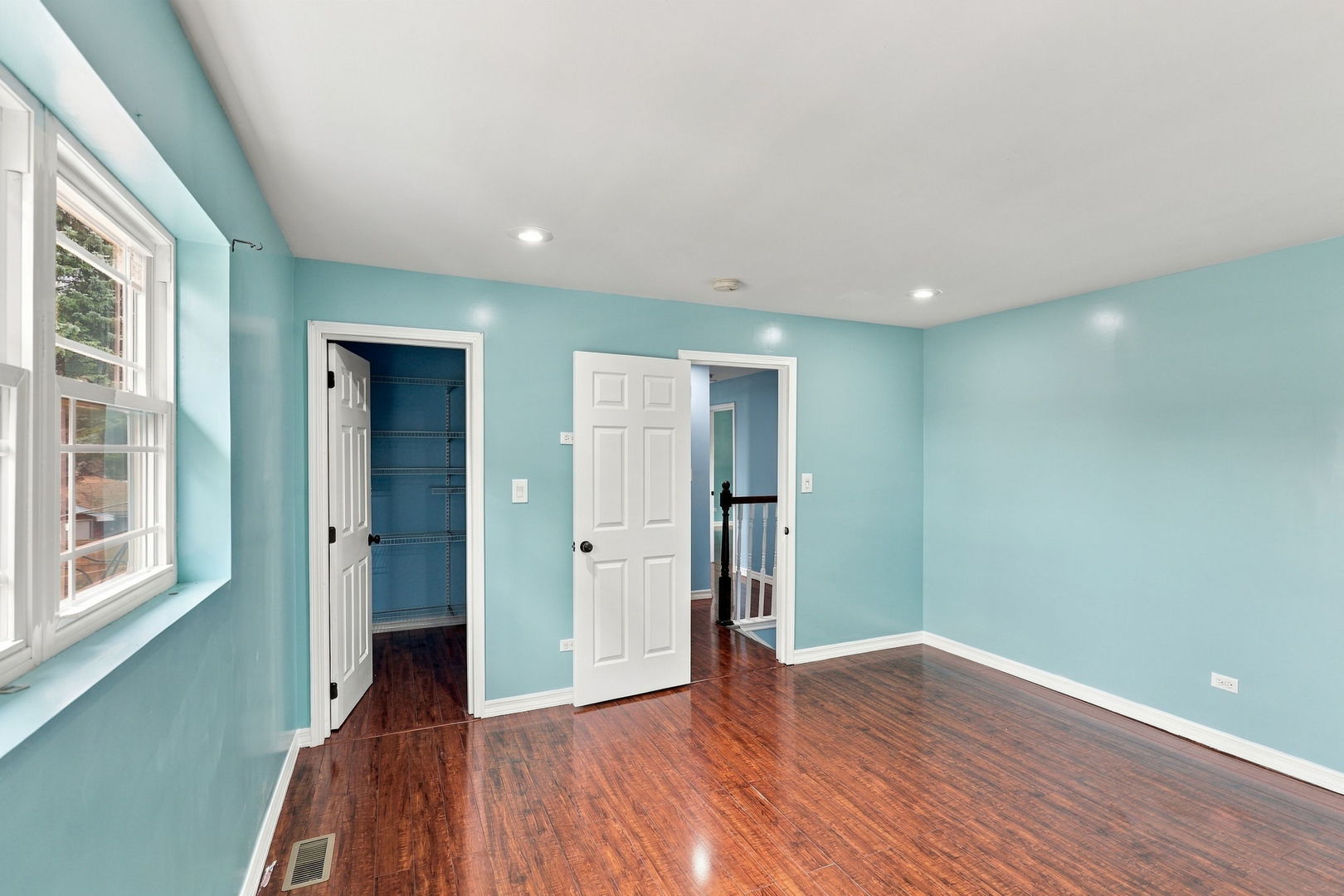 Gallery Image 15