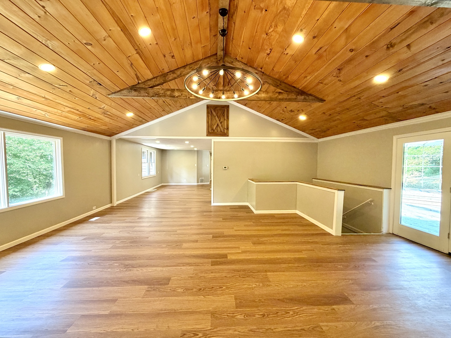 Gallery Image 18