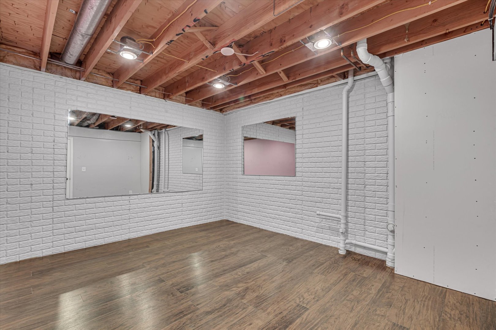 Gallery Image 53