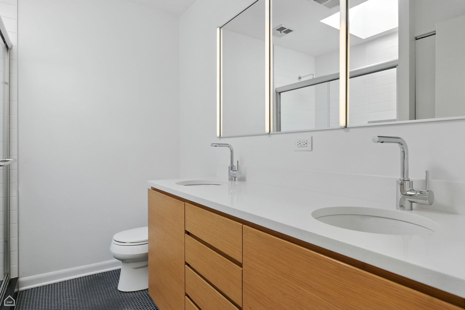 Gallery Image 19