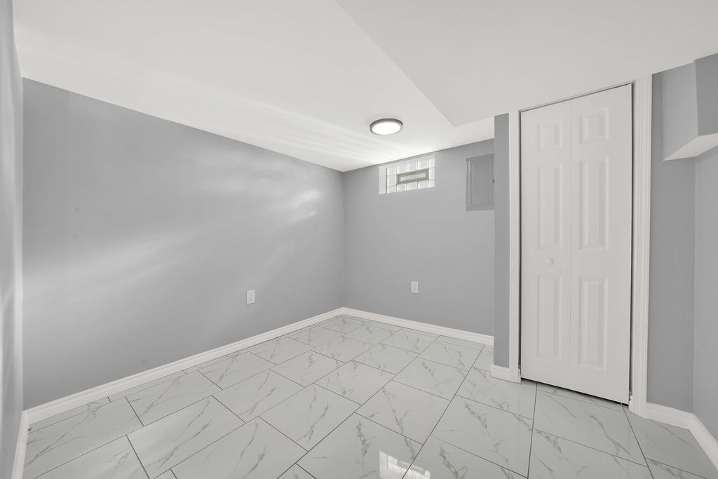 Gallery Image 20