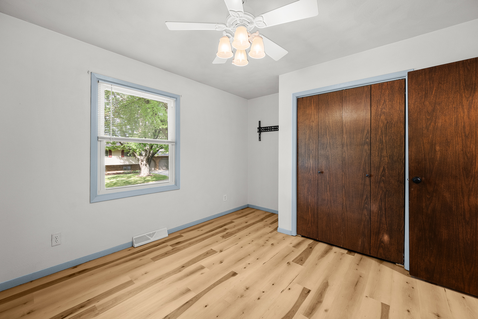 Gallery Image 18