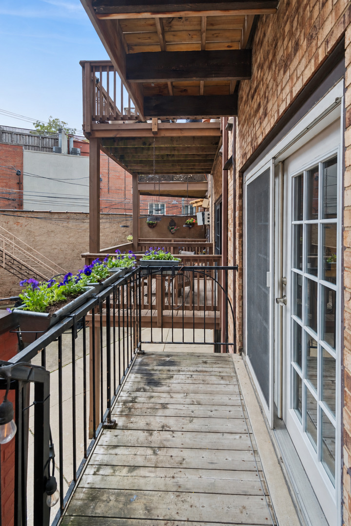 Gallery Image 16