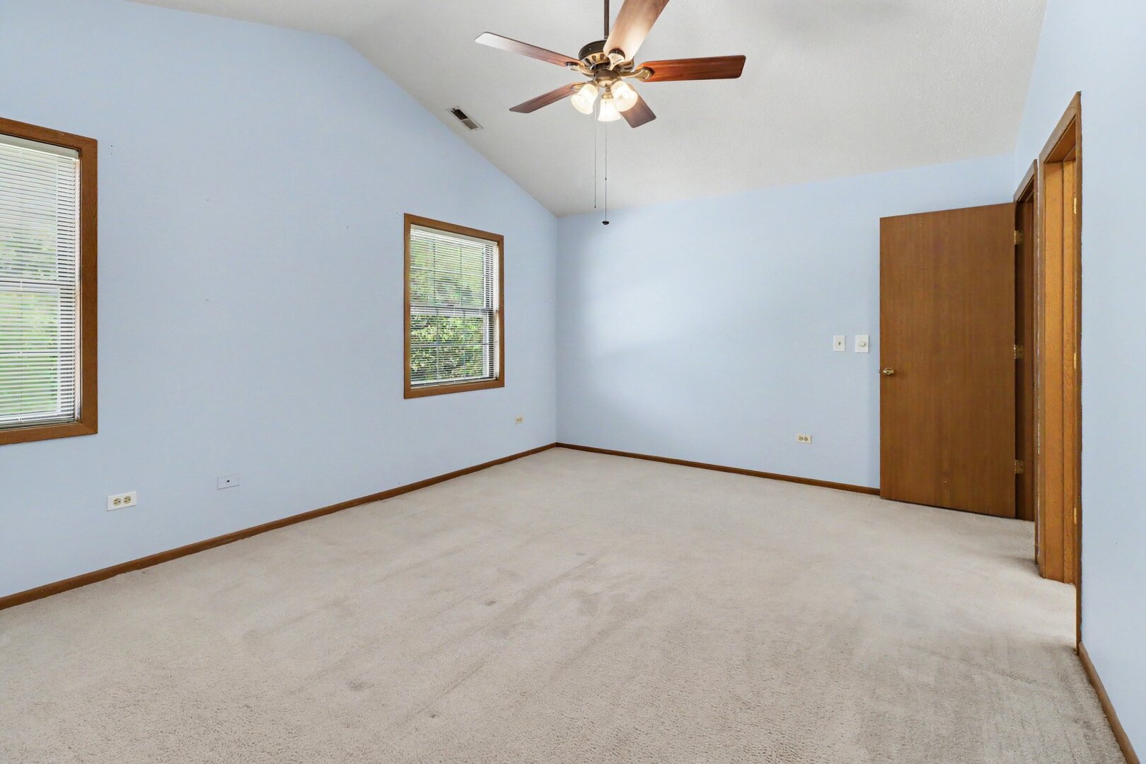 Gallery Image 18