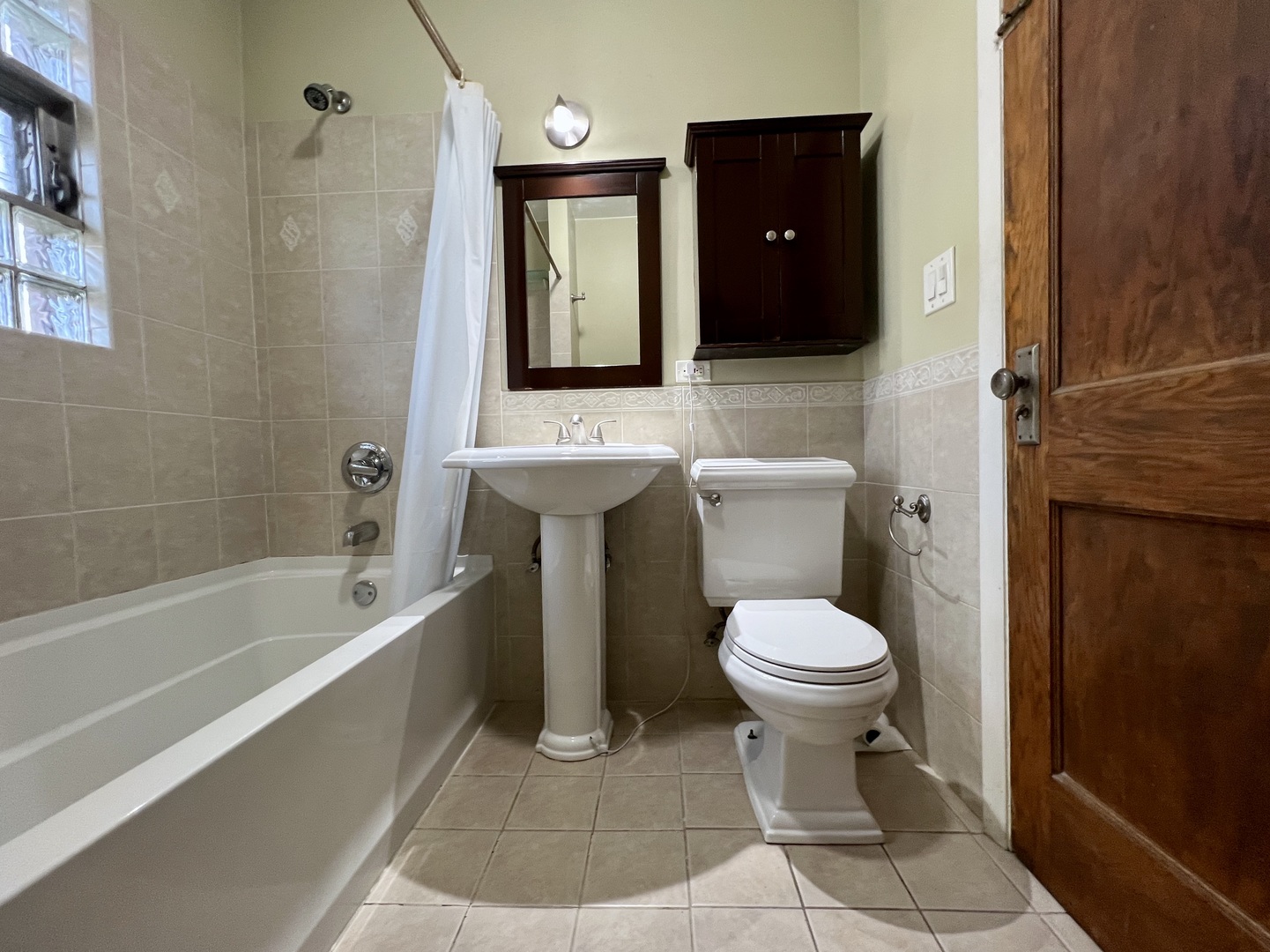 Gallery Image 14