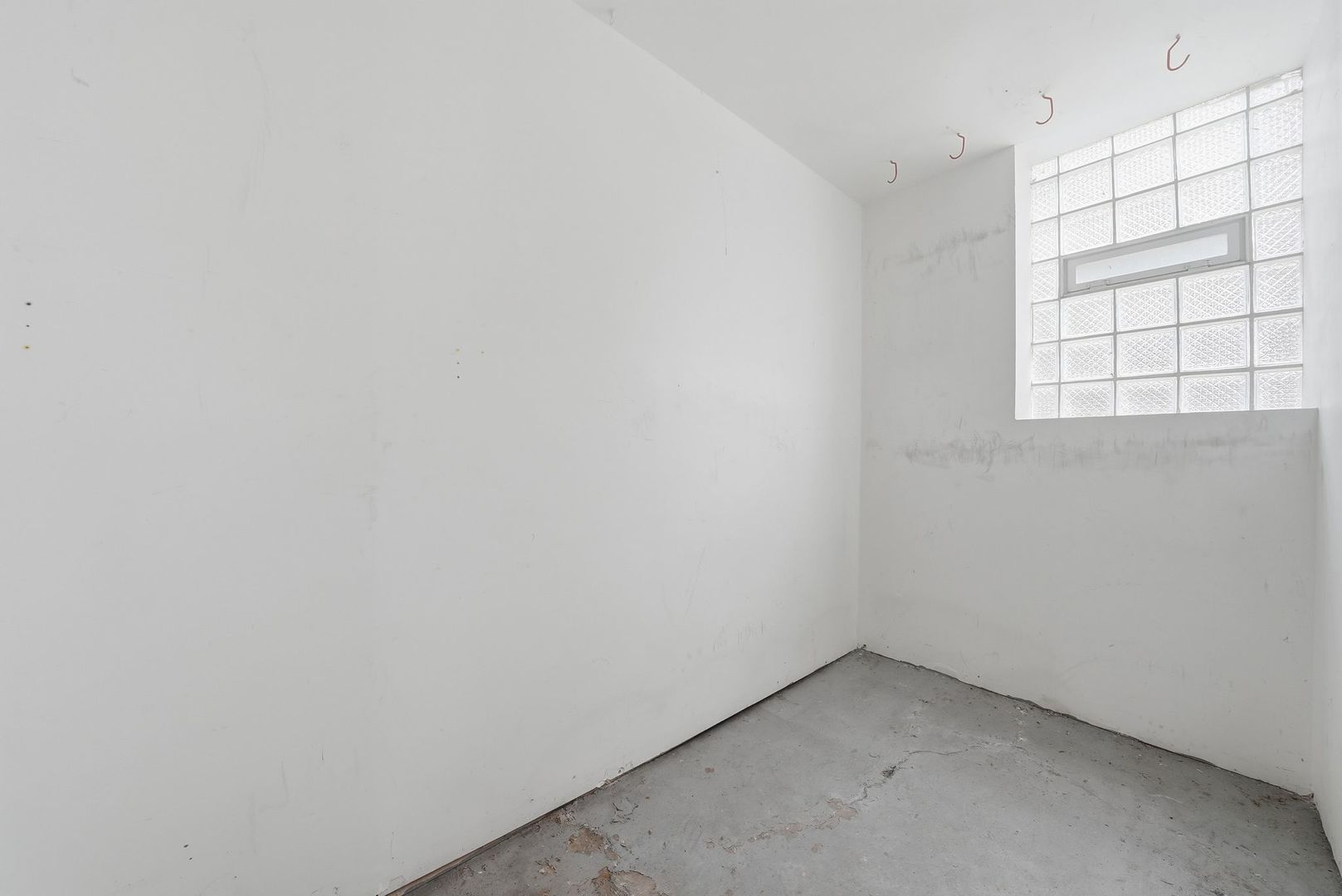 Gallery Image 17