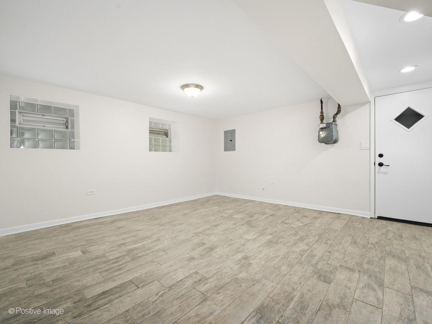 Gallery Image 18