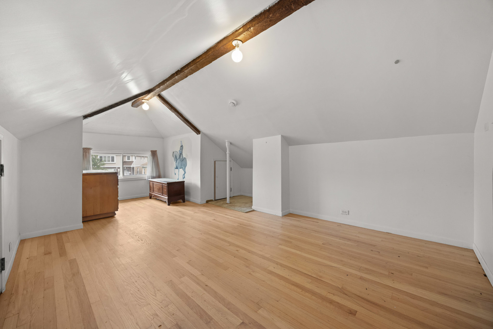 Gallery Image 16