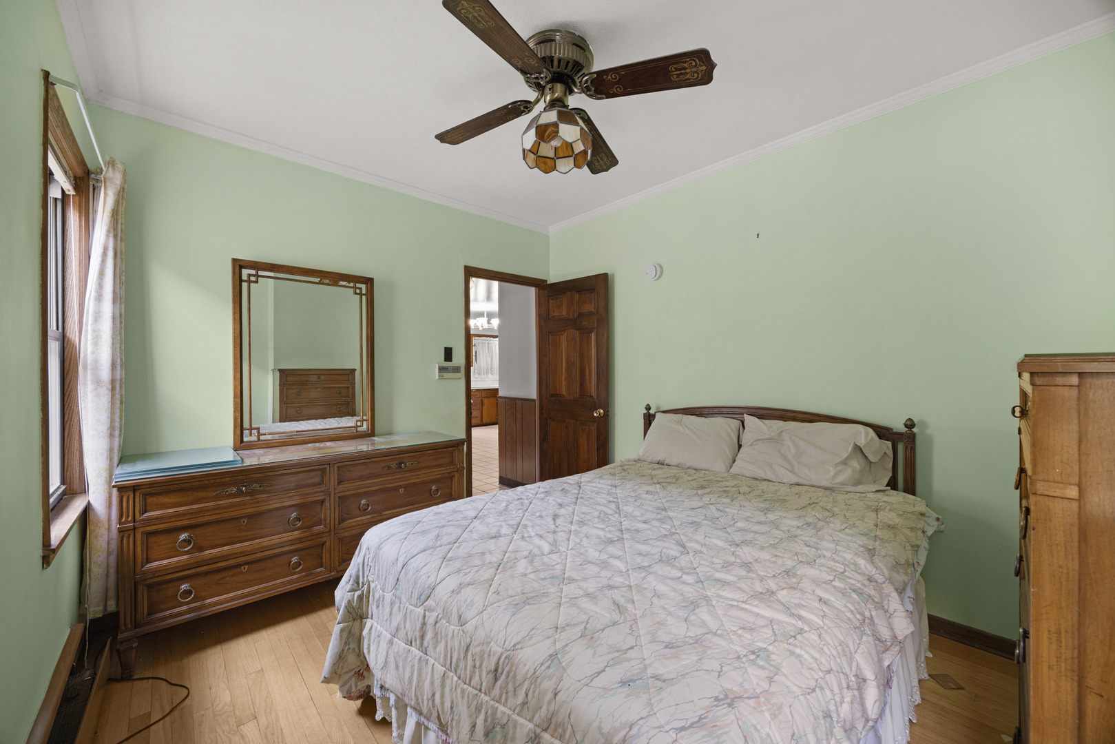 Gallery Image 14