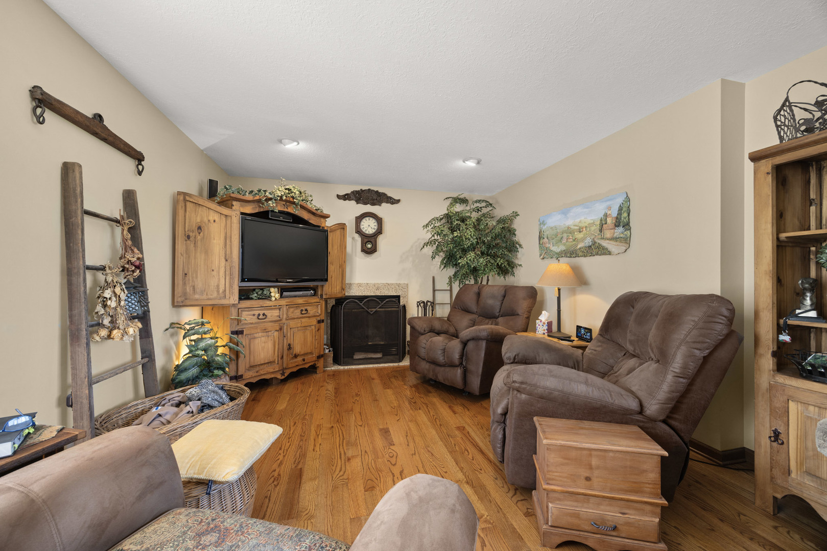 Gallery Image 12
