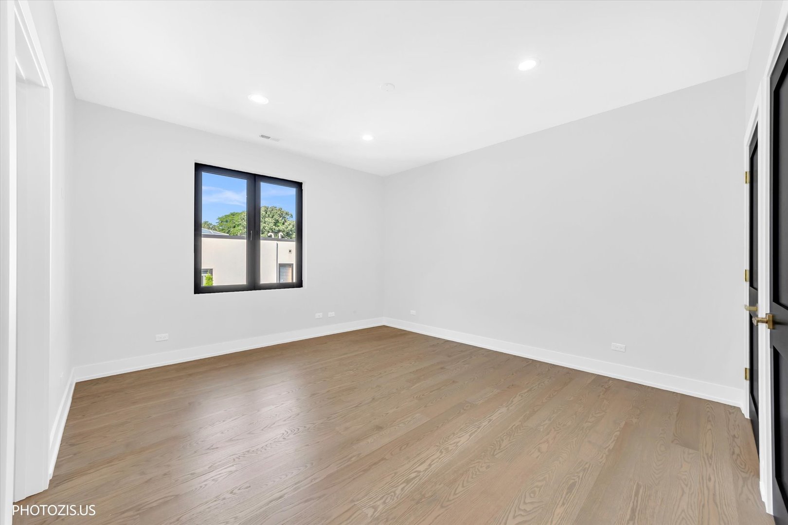 Gallery Image 51