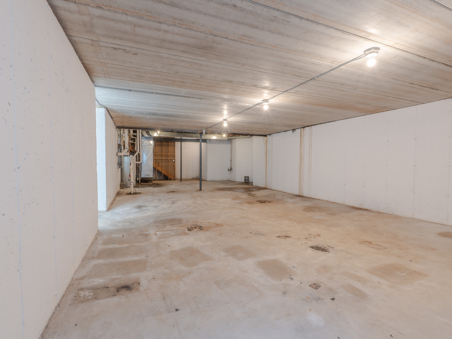 Gallery Image 30