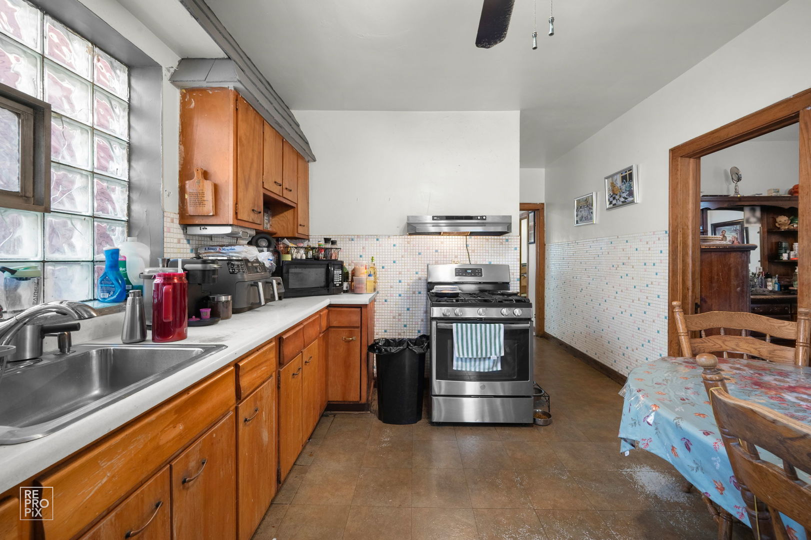 Gallery Image 13