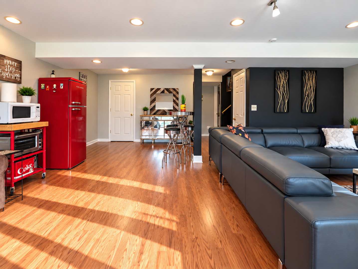 Gallery Image 18