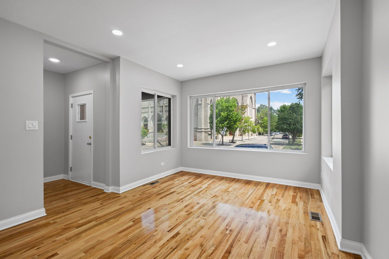 Gallery Image 18