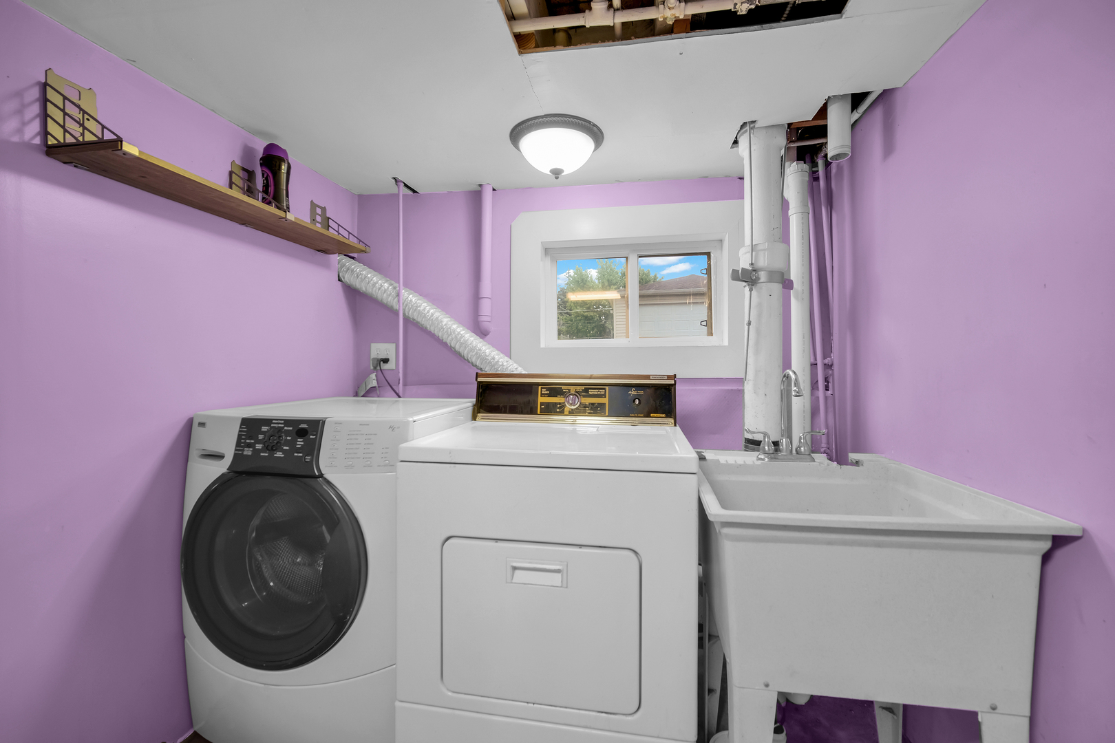 Gallery Image 18