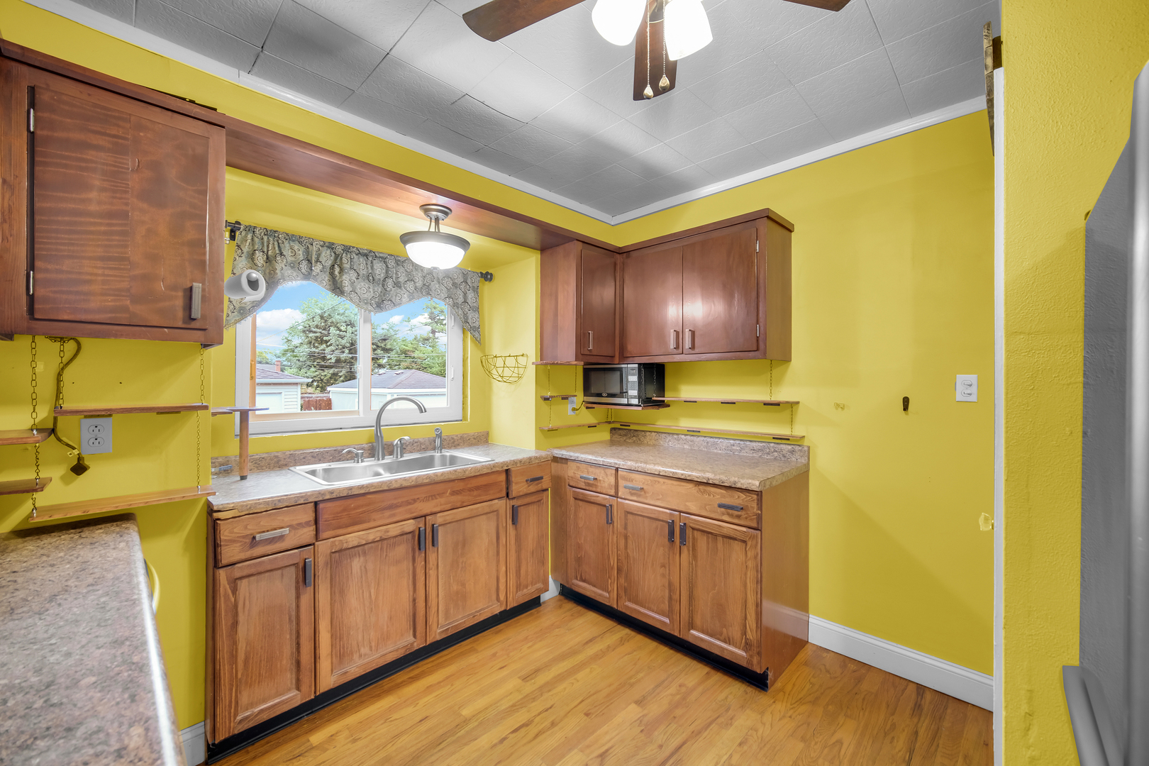 Gallery Image 9