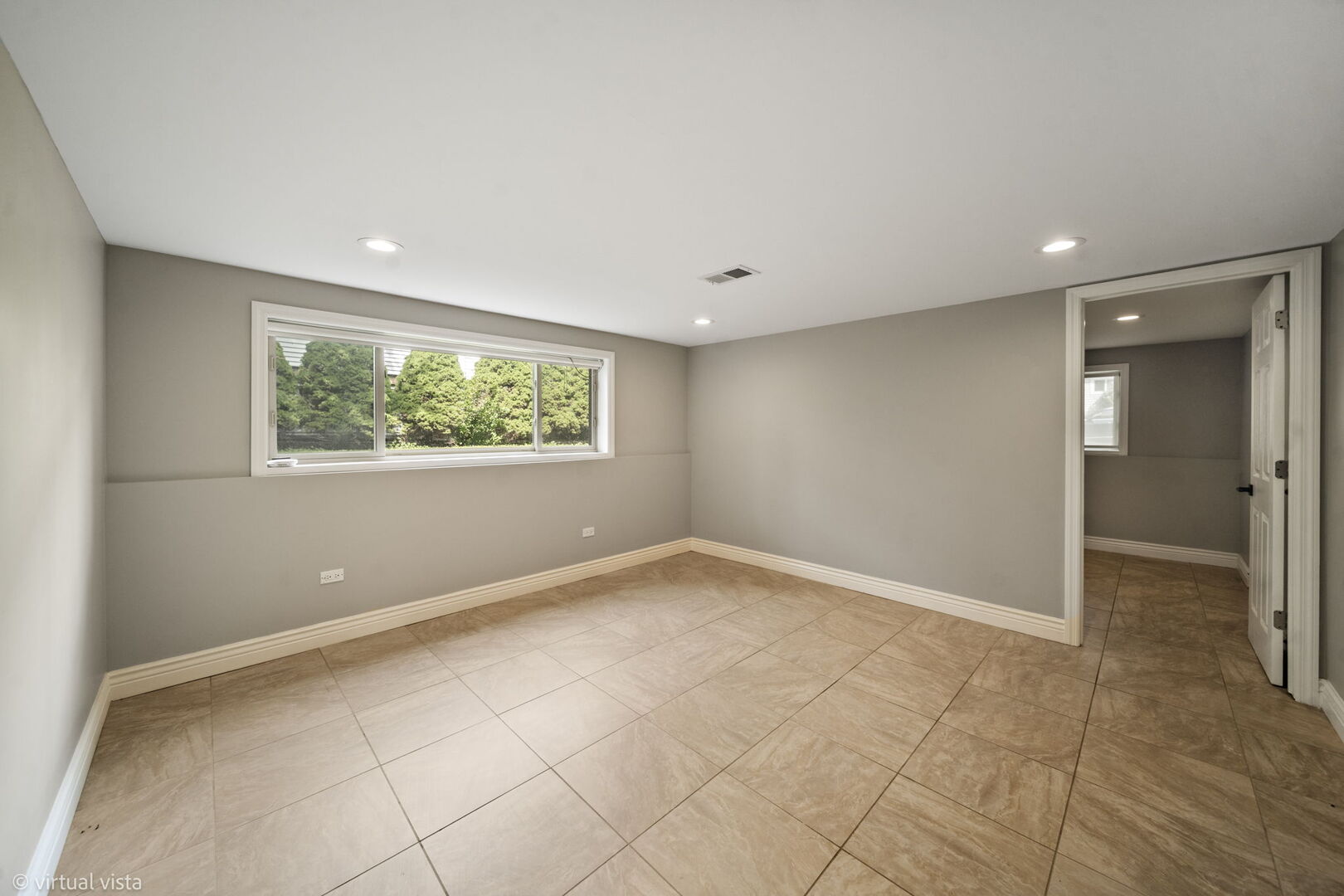 Gallery Image 16