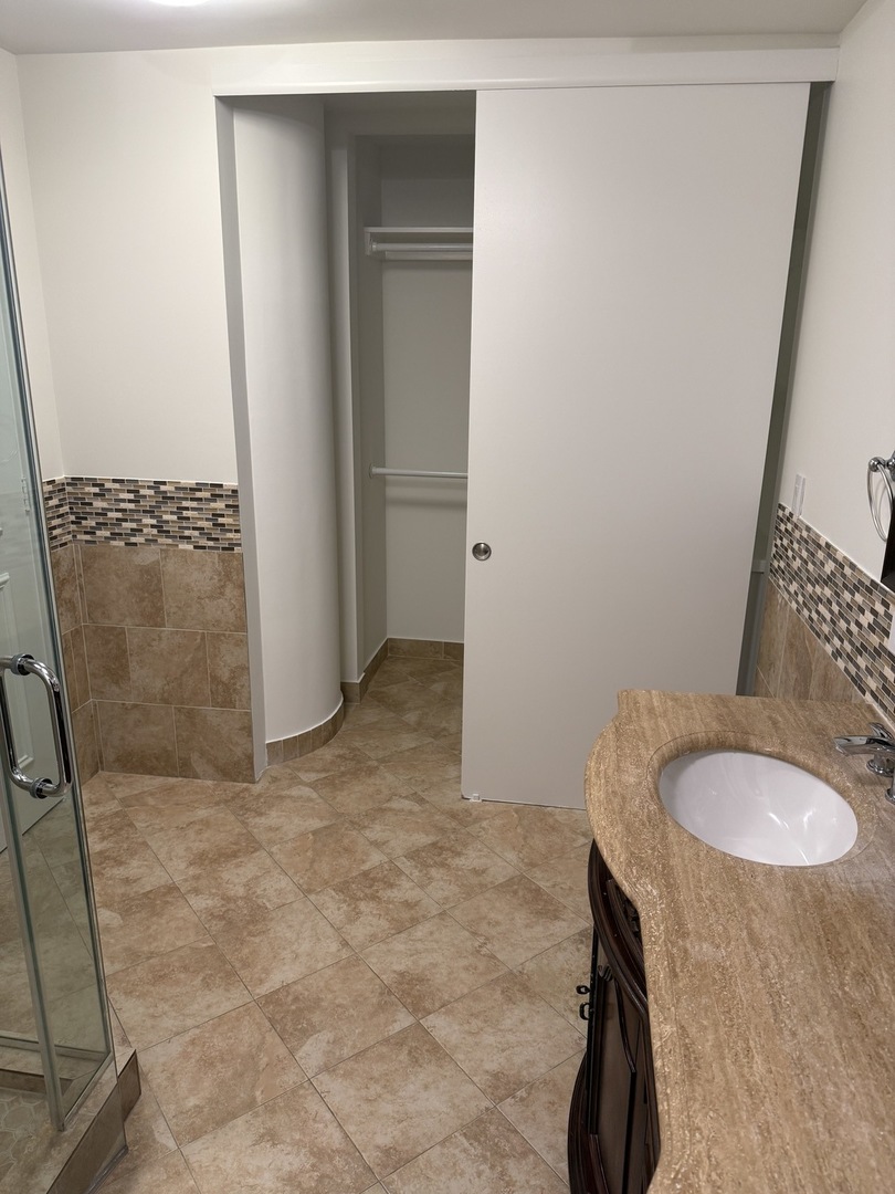 Gallery Image 38