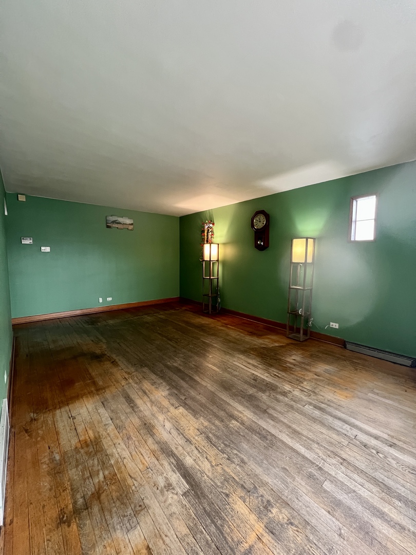 Gallery Image 37