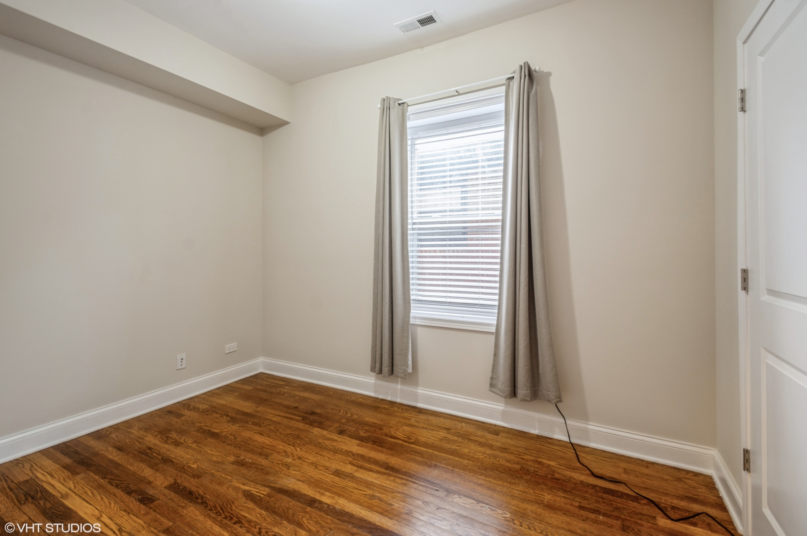 Gallery Image 16