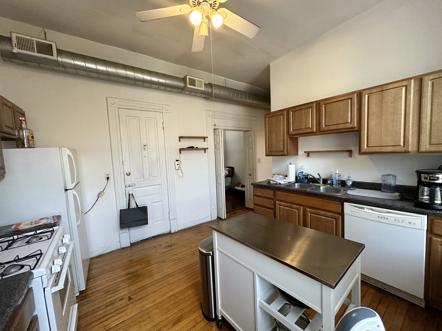 Gallery Image 15