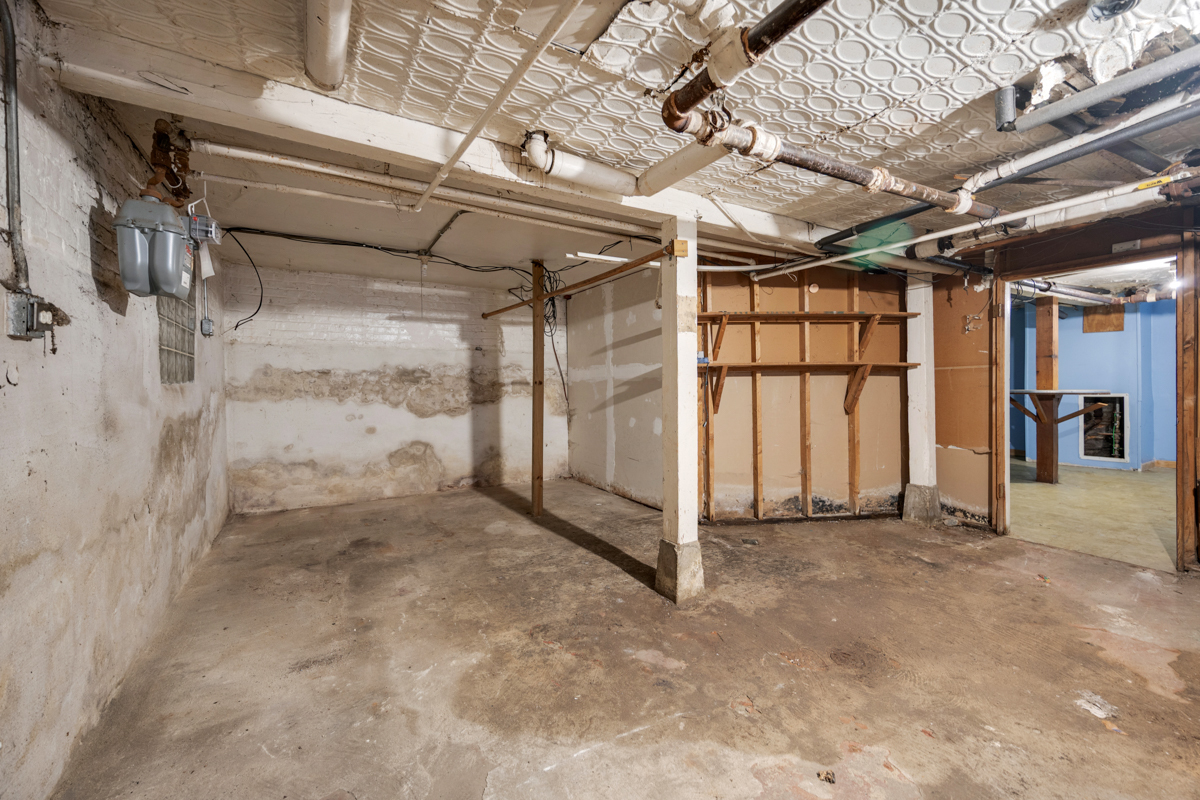 Gallery Image 19