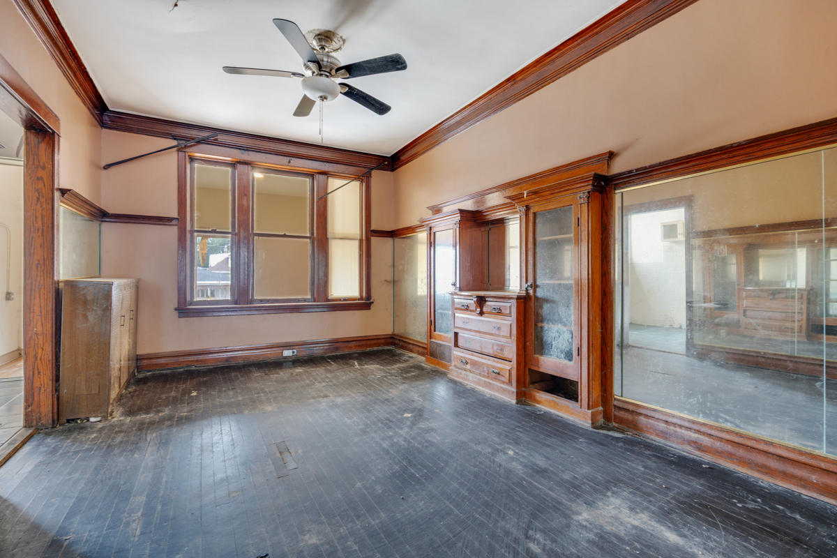 Gallery Image 6