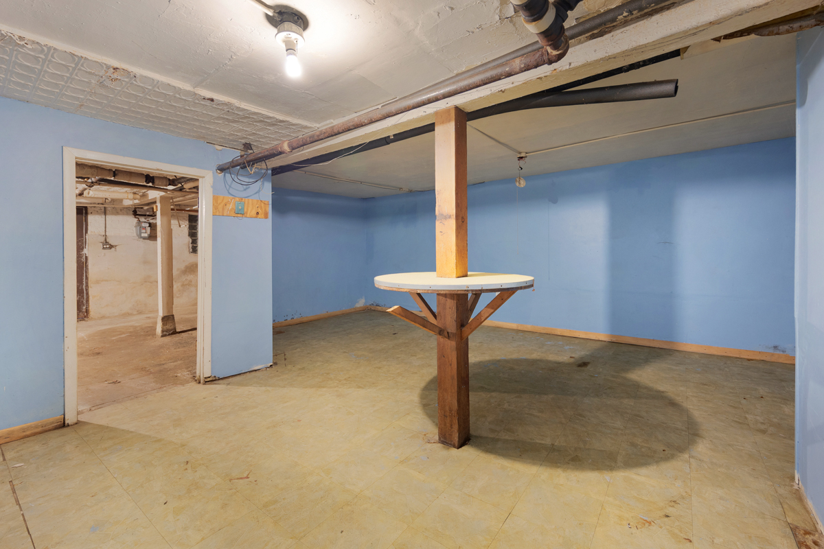Gallery Image 17