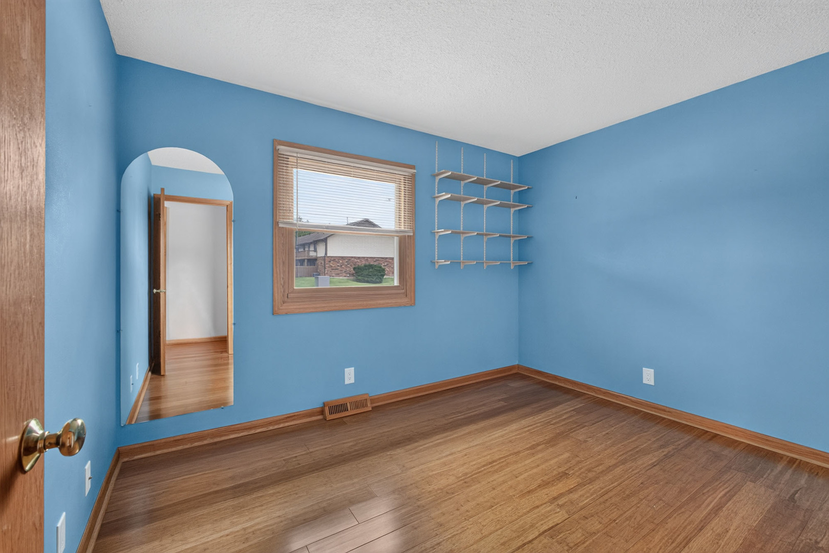 Gallery Image 19