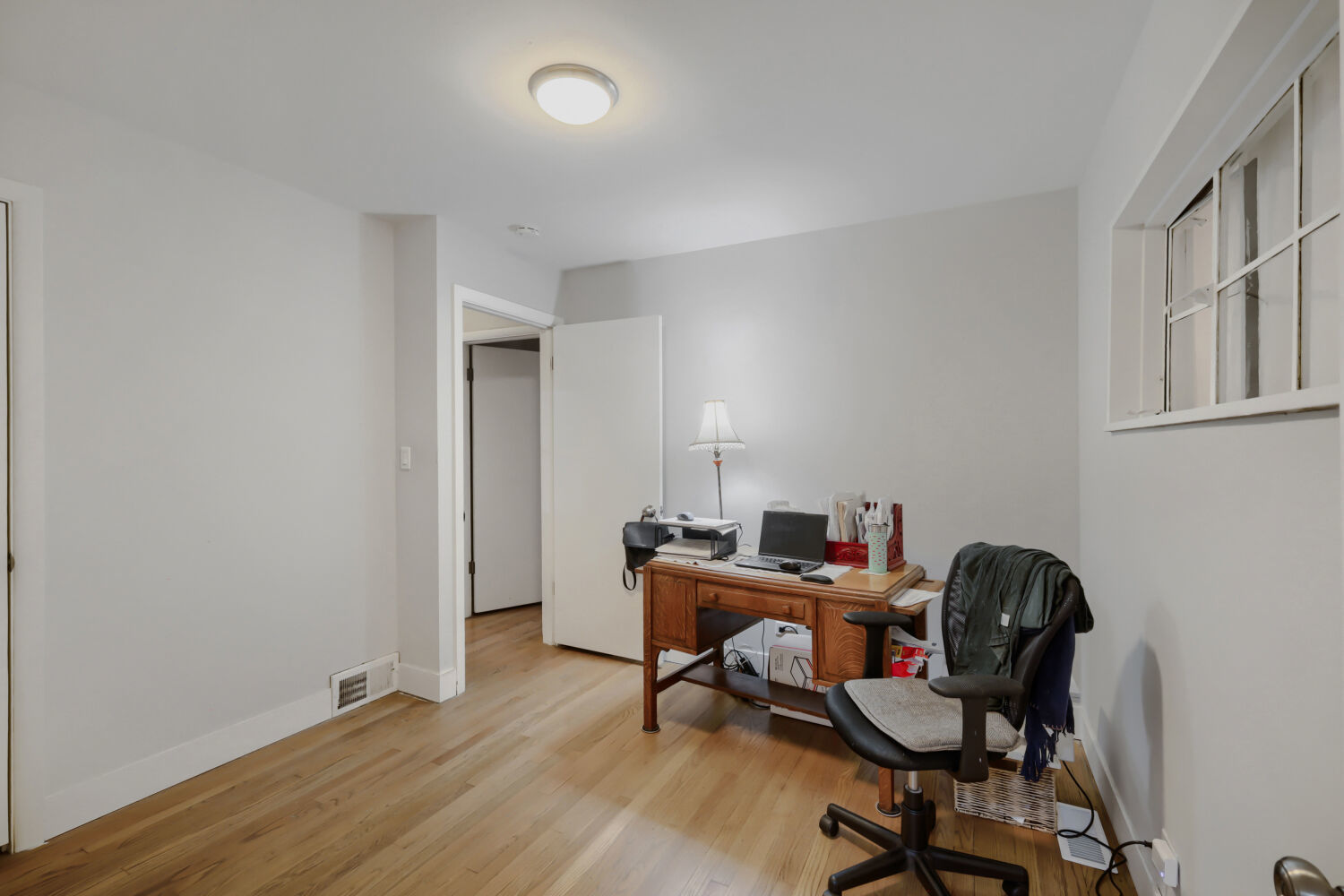 Gallery Image 16