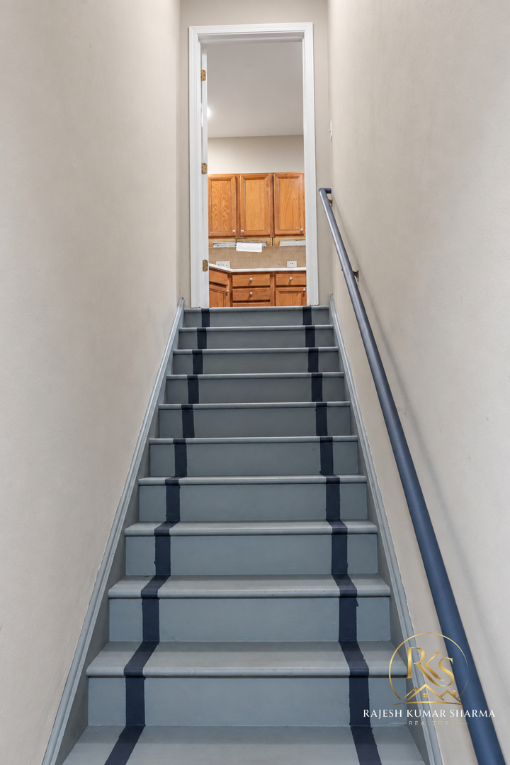 Gallery Image 19
