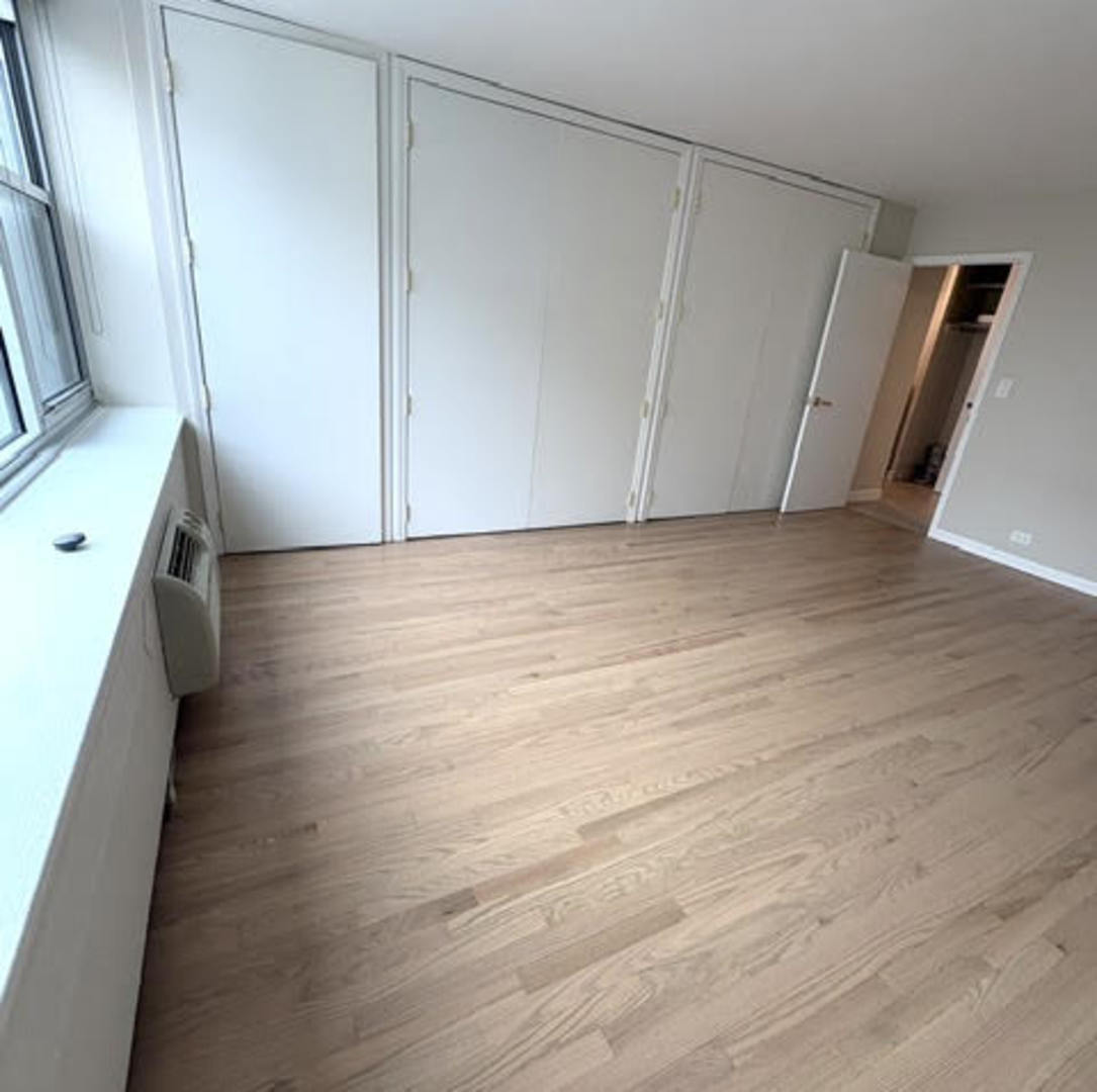 Gallery Image 15