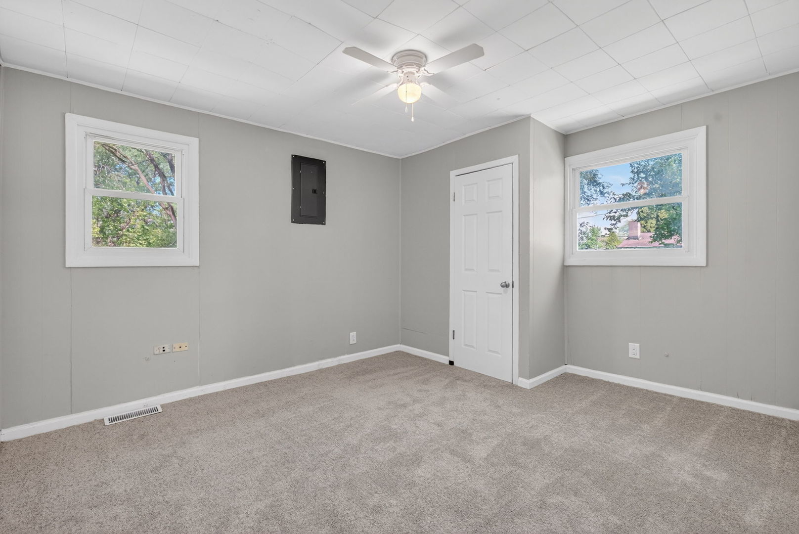 Gallery Image 15