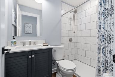 Gallery Image 17