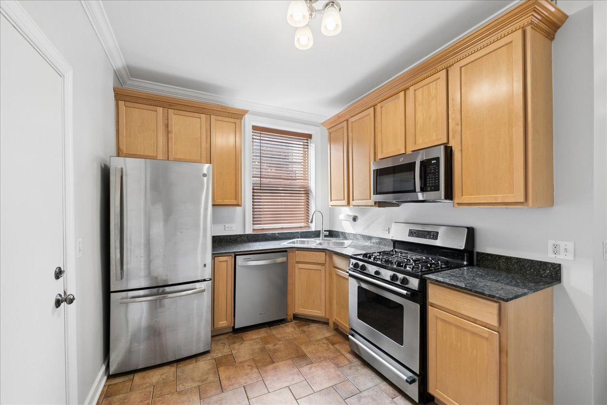 Gallery Image 13