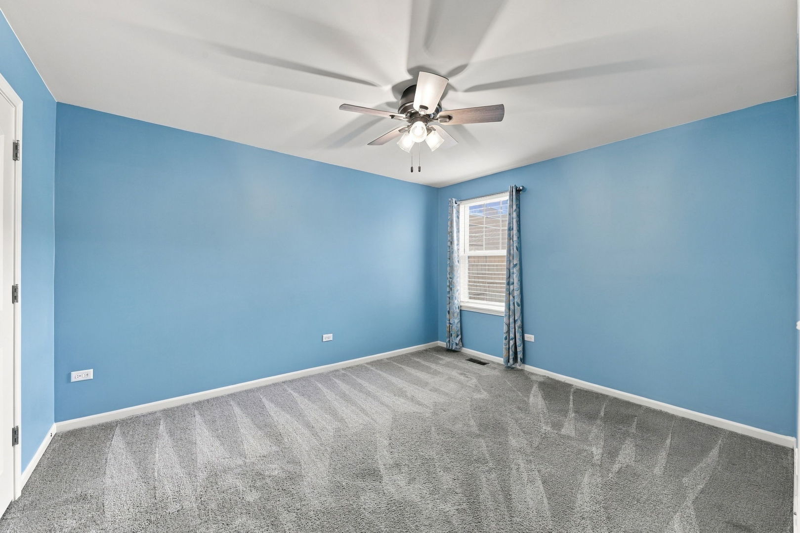 Gallery Image 19