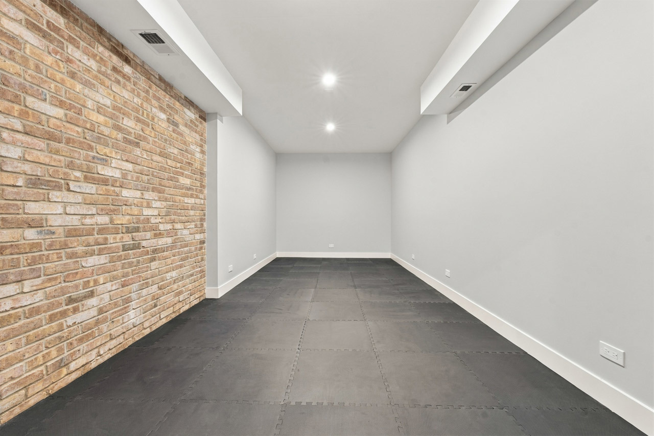 Gallery Image 38