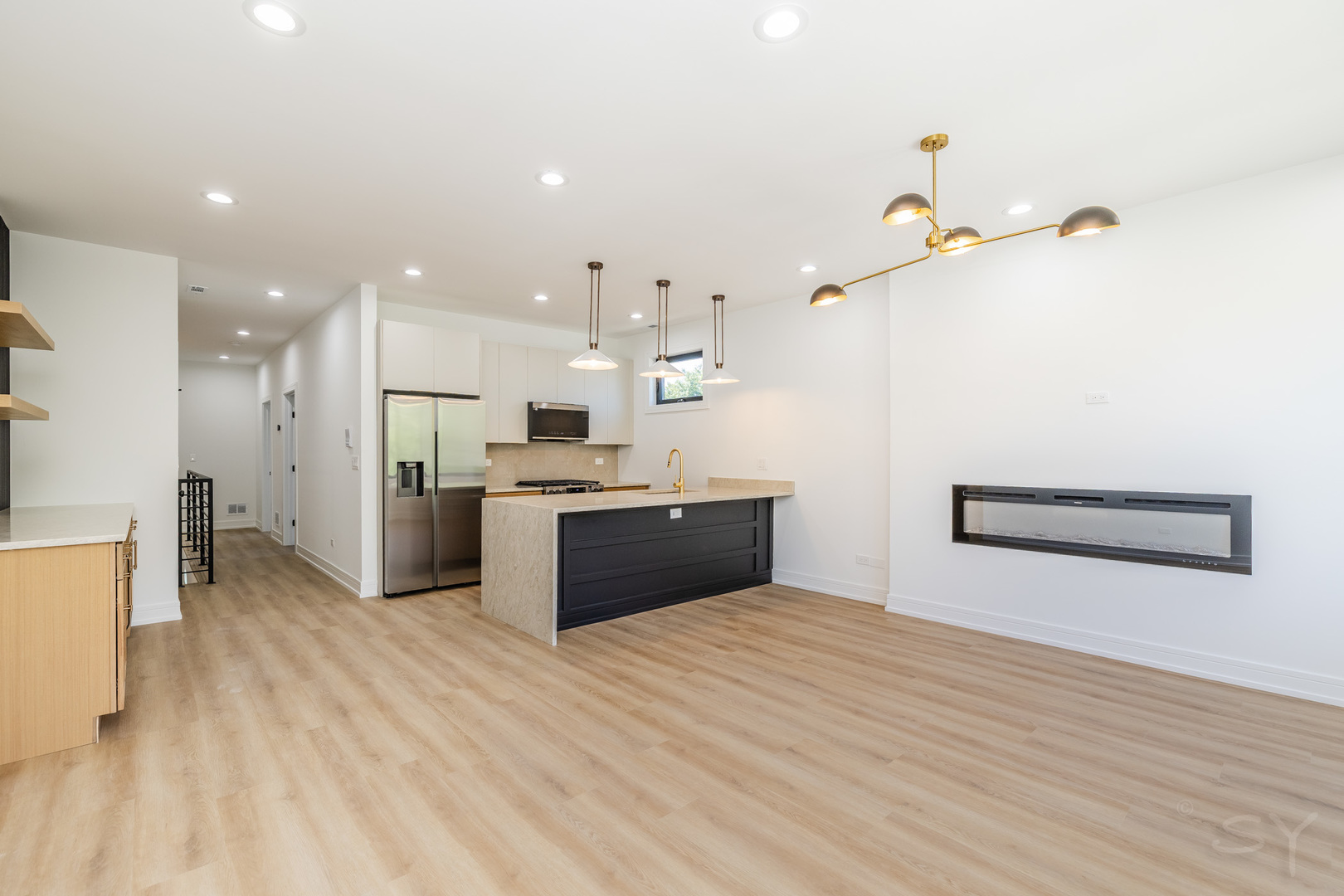 Gallery Image 12
