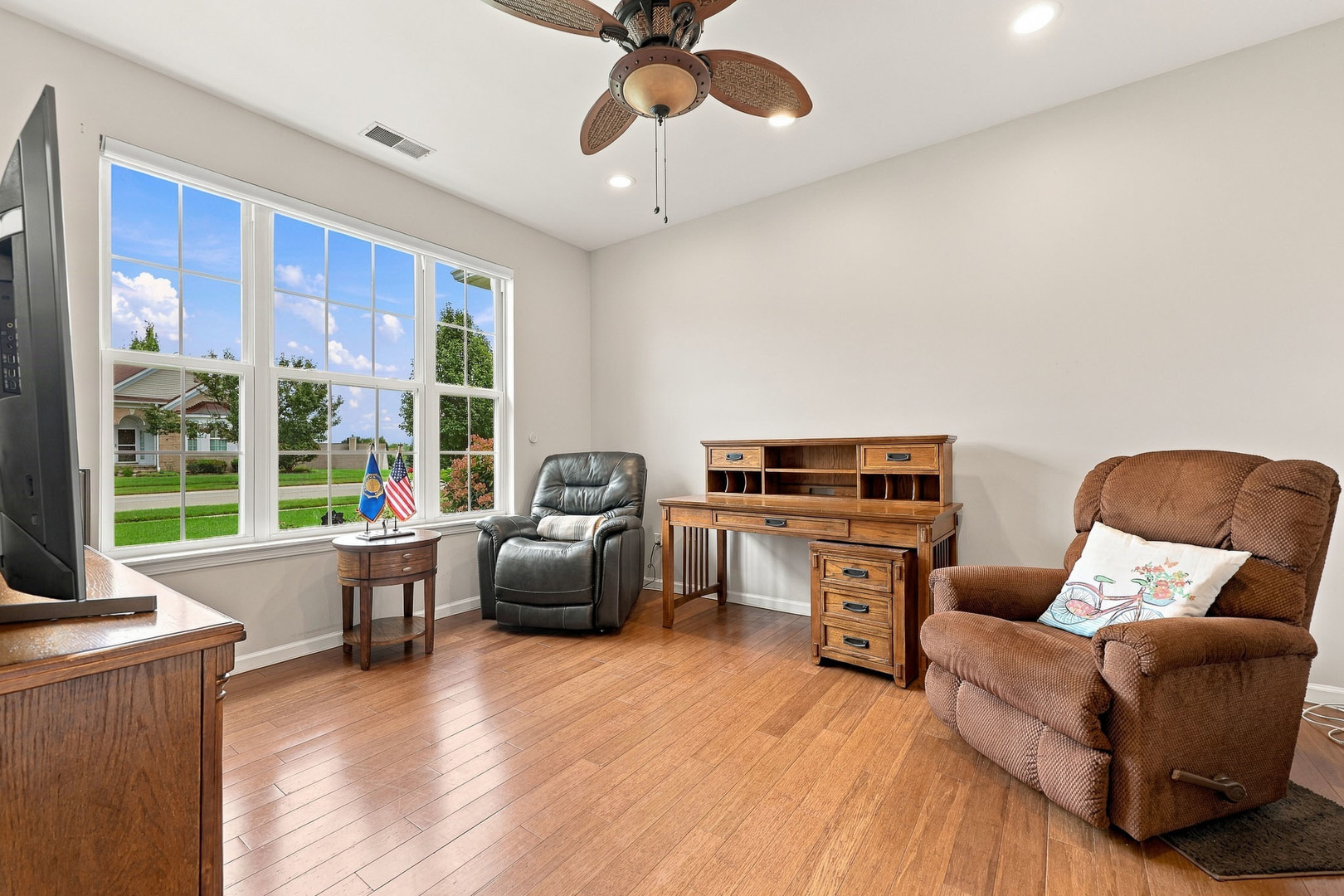 Gallery Image 13