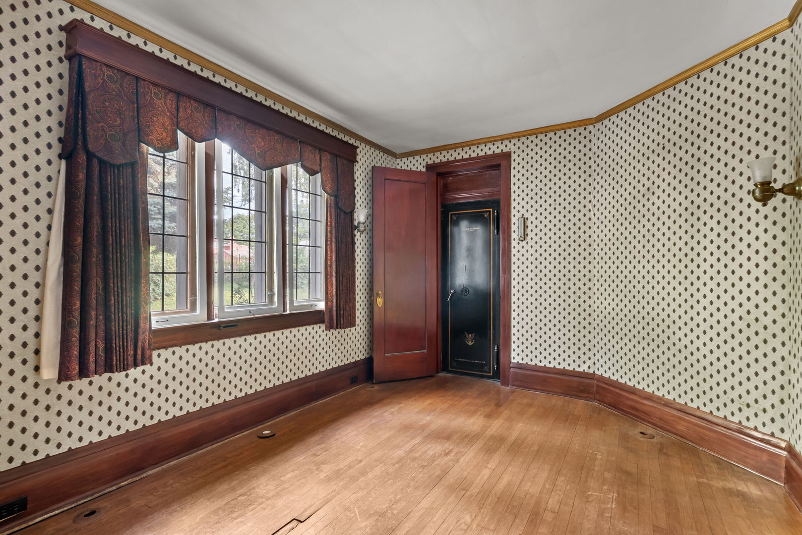 Gallery Image 9