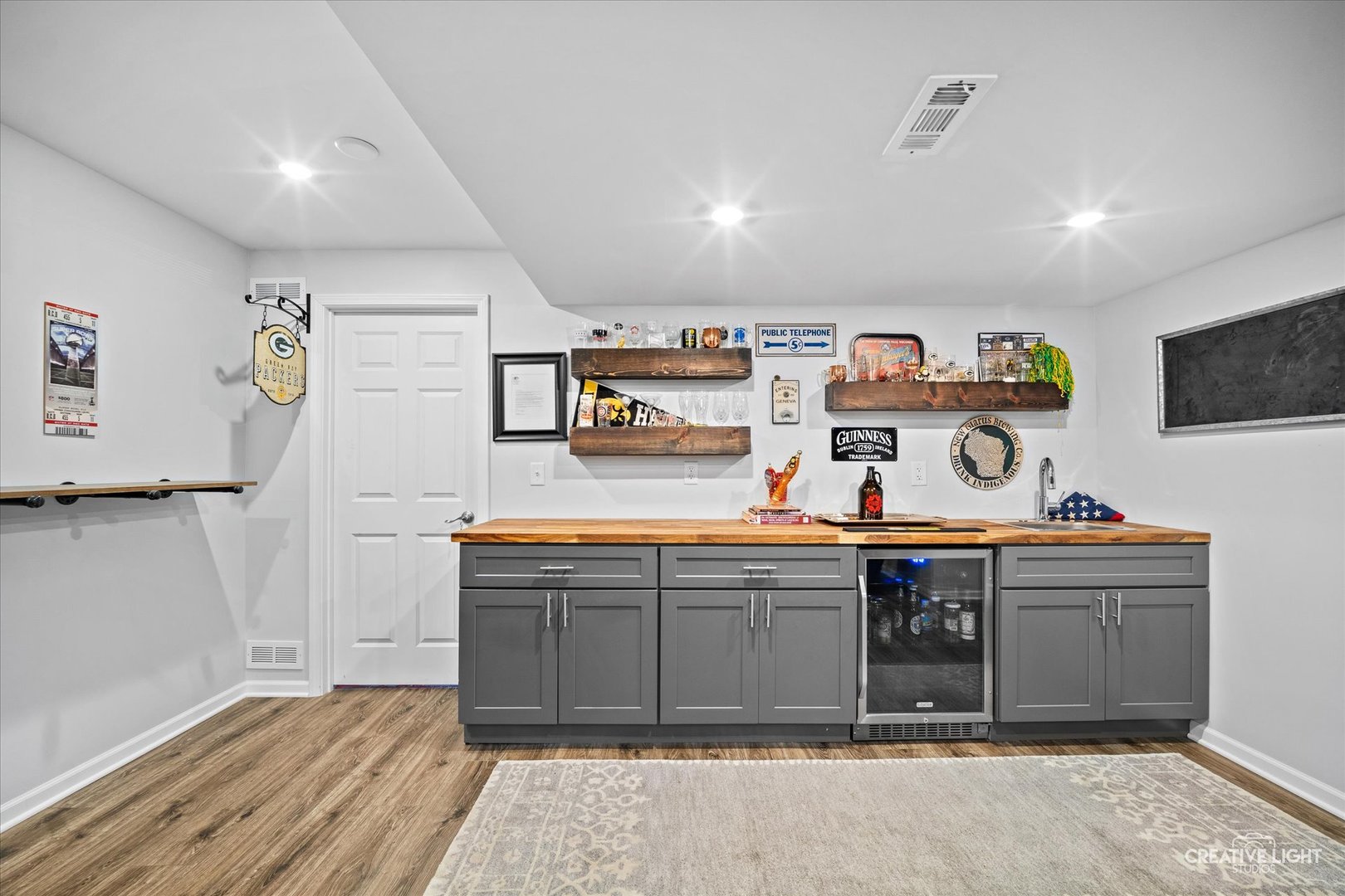 Gallery Image 15