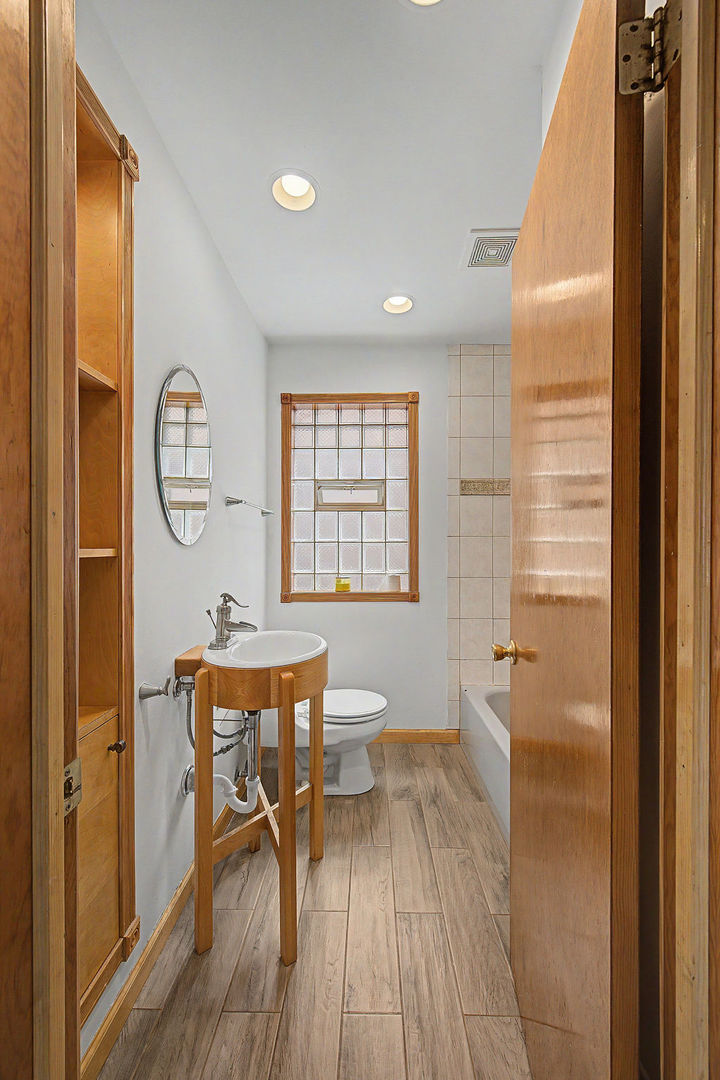 Gallery Image 11